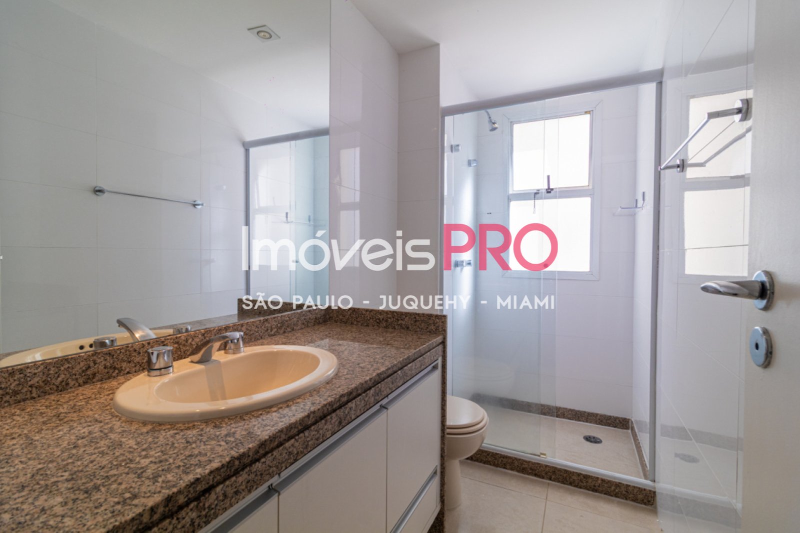 Foto :: https://assets.imoveispro.com.br/thumb/IP36975/apartamento-aluguel-moema-indios_IP36975_23_1920x1080.jpg?