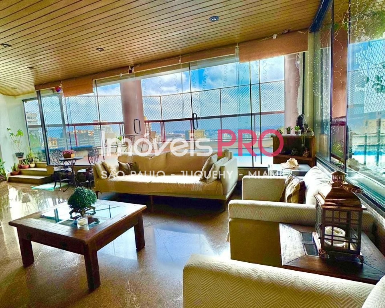 Foto :: https://assets.imoveispro.com.br/thumb/IP36988/penthouse-venda-morumbi_IP36988_11_1920x1080.jpg?