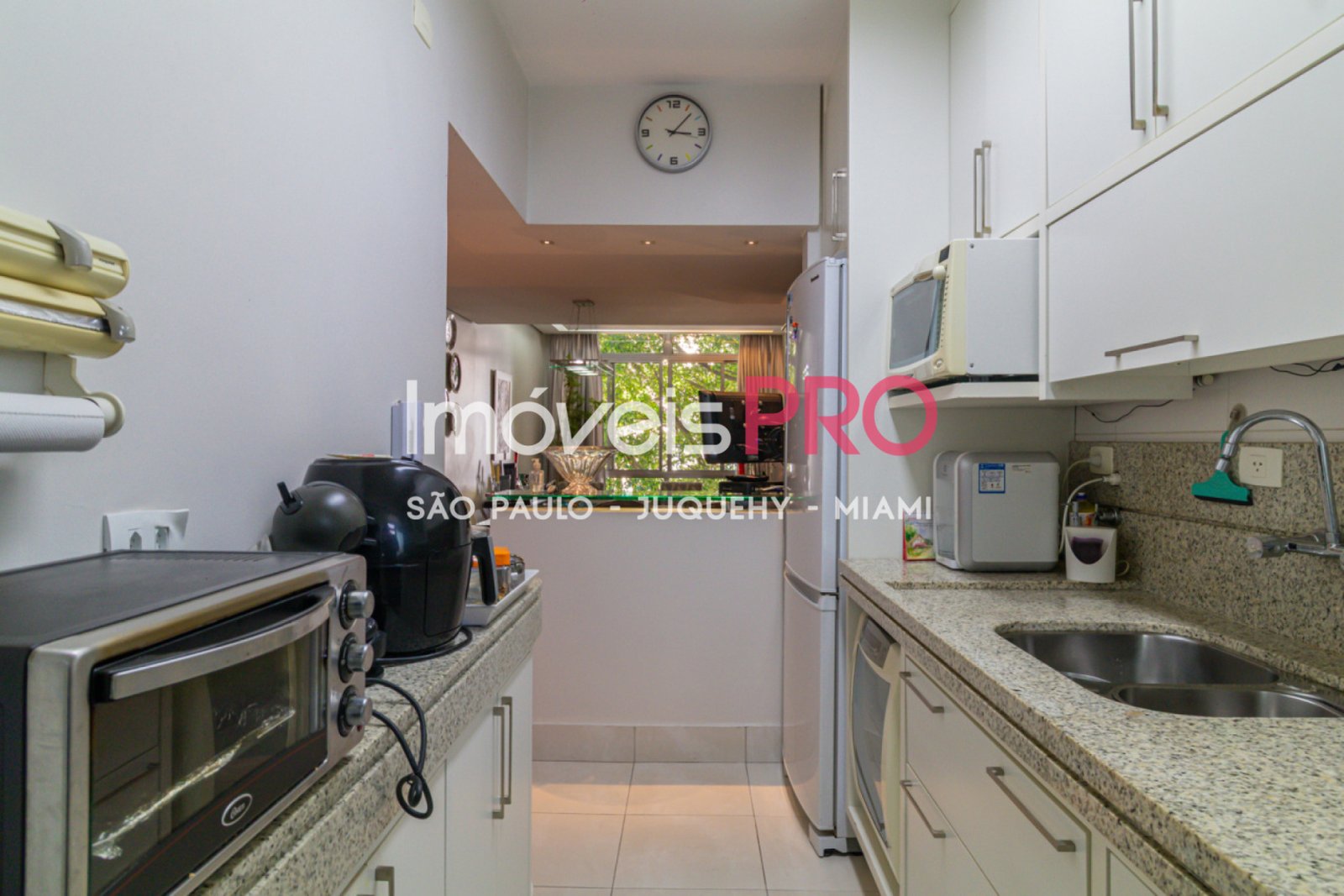 Foto :: https://assets.imoveispro.com.br/thumb/IP37013/apartamento-venda-moema_IP37013_11_1920x1080.jpg?