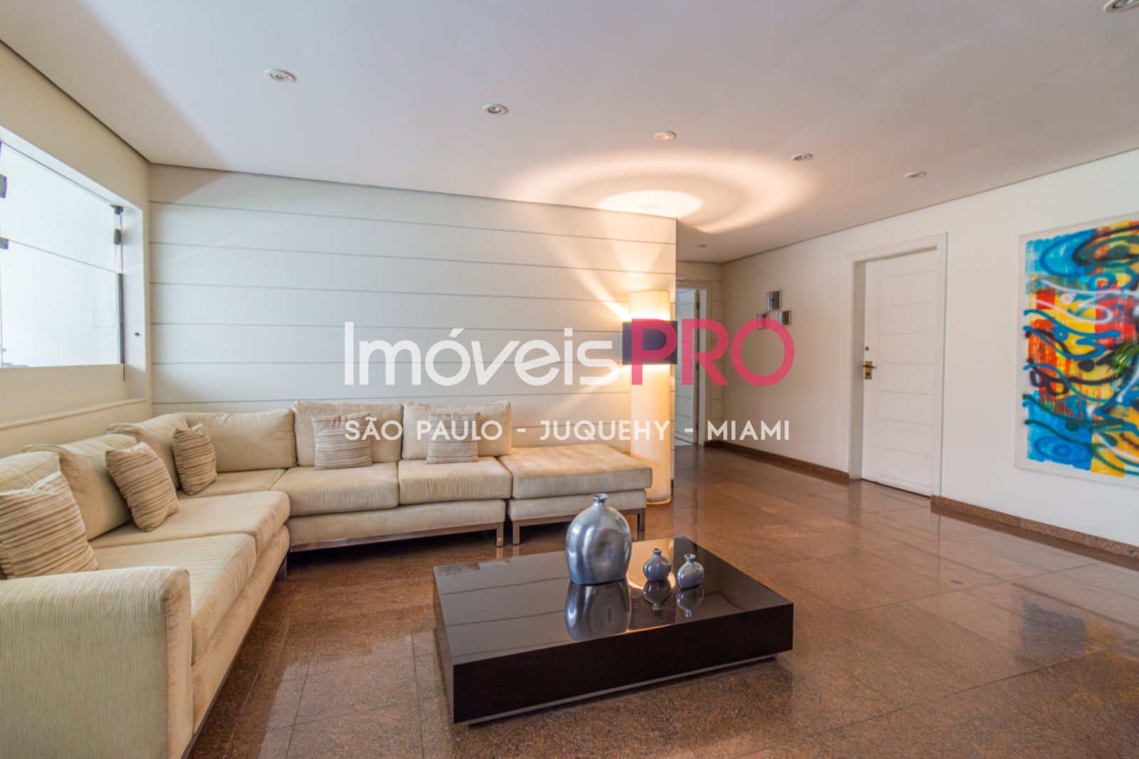 Foto :: https://assets.imoveispro.com.br/thumb/IP37015/apartamento-venda-itaim-bibi_IP37015_23_1920x1080.jpg?