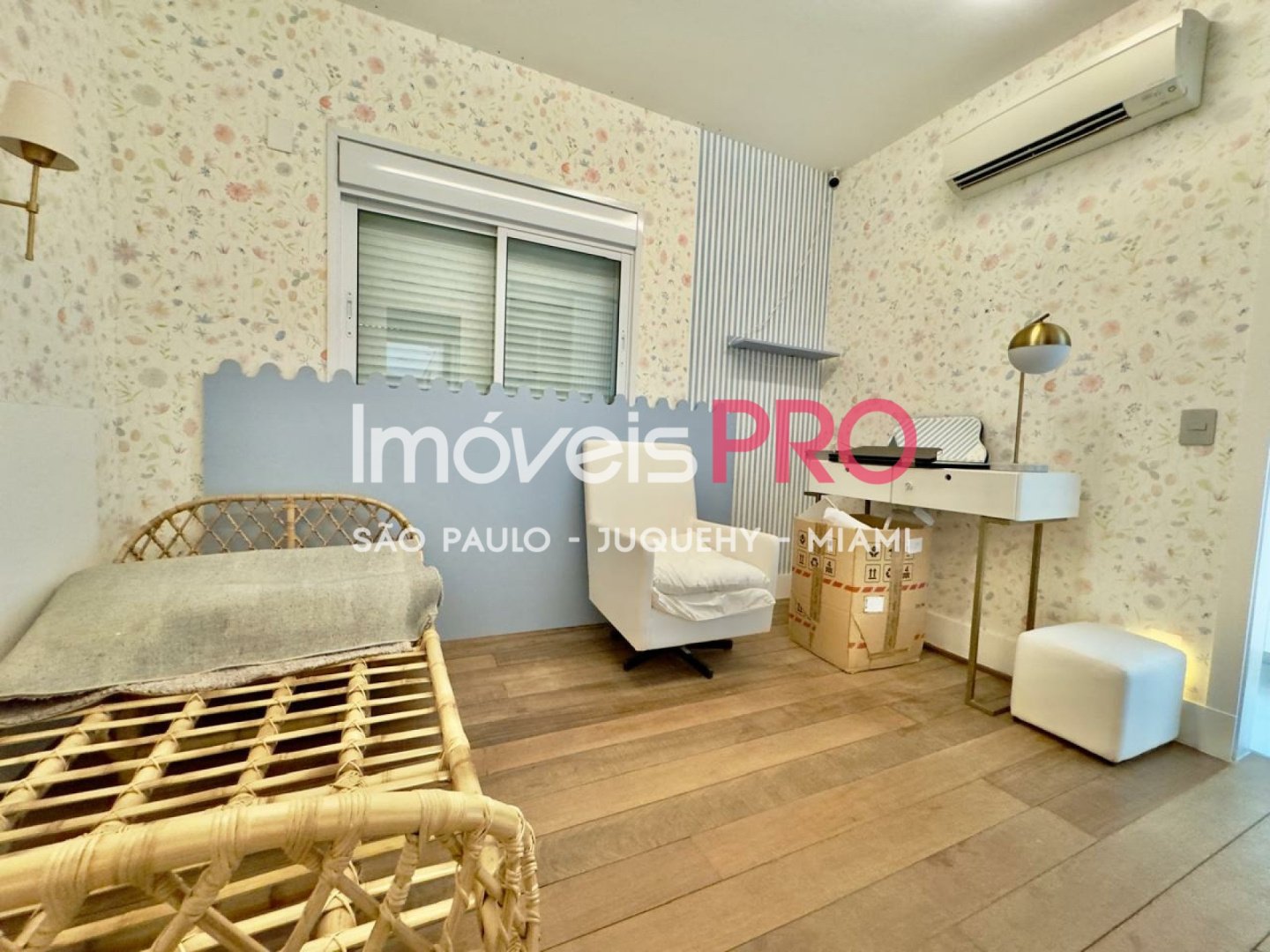 Foto :: https://assets.imoveispro.com.br/thumb/IP37021/apartamento-aluguel-moema-passaros_IP37021_17_1920x1080.jpg?