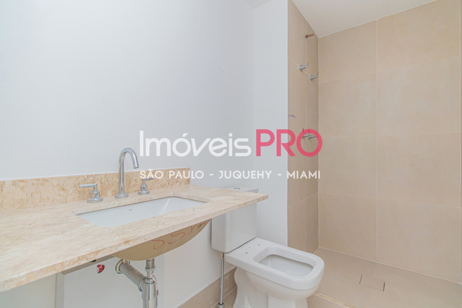 Foto :: https://assets.imoveispro.com.br/thumb/IP37040/apartamento-venda-vila-mariana_IP37040_23_1920x1080.jpg?