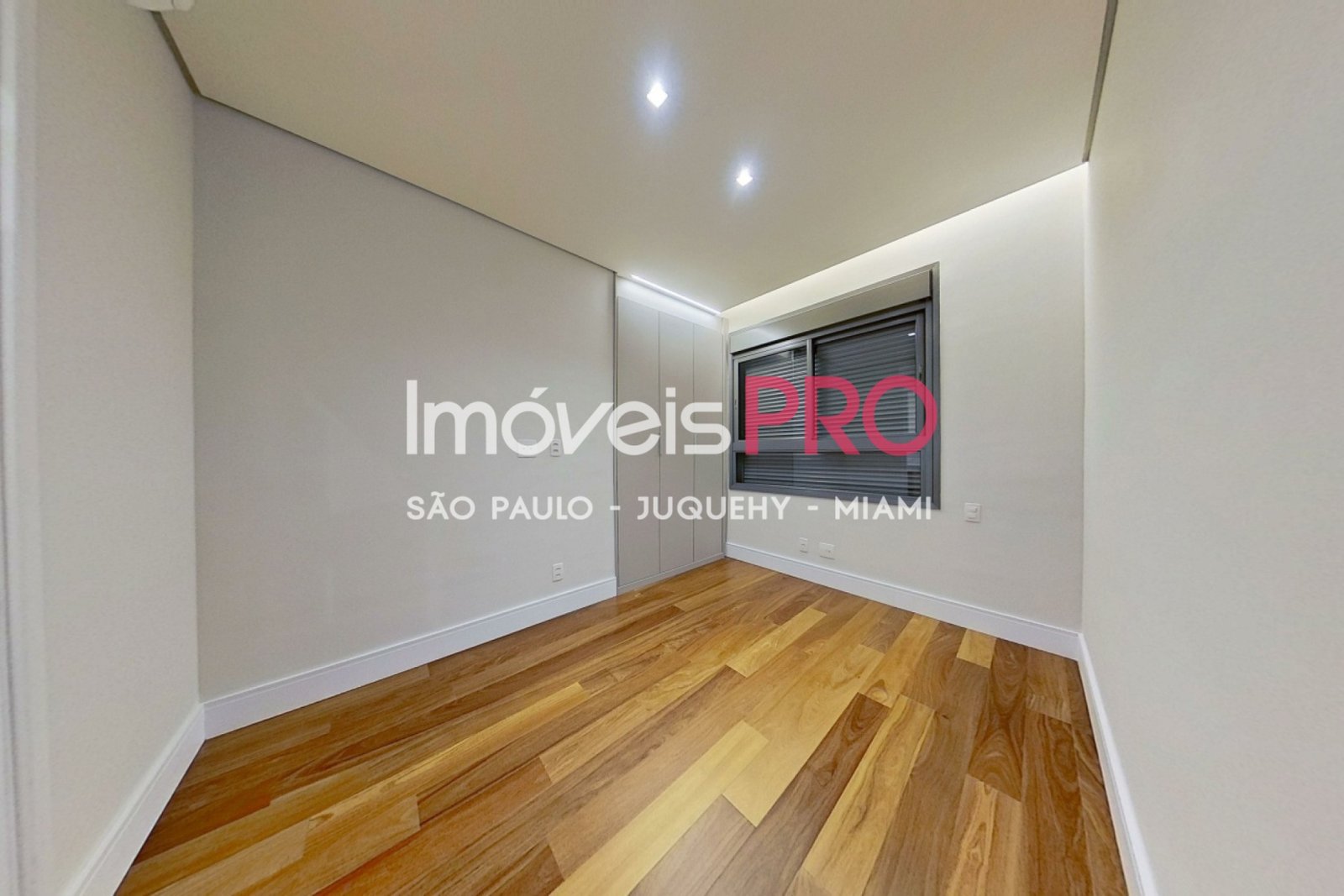 Foto :: https://assets.imoveispro.com.br/thumb/IP37041/apartamento-venda-brooklin_IP37041_23_1920x1080.jpg?