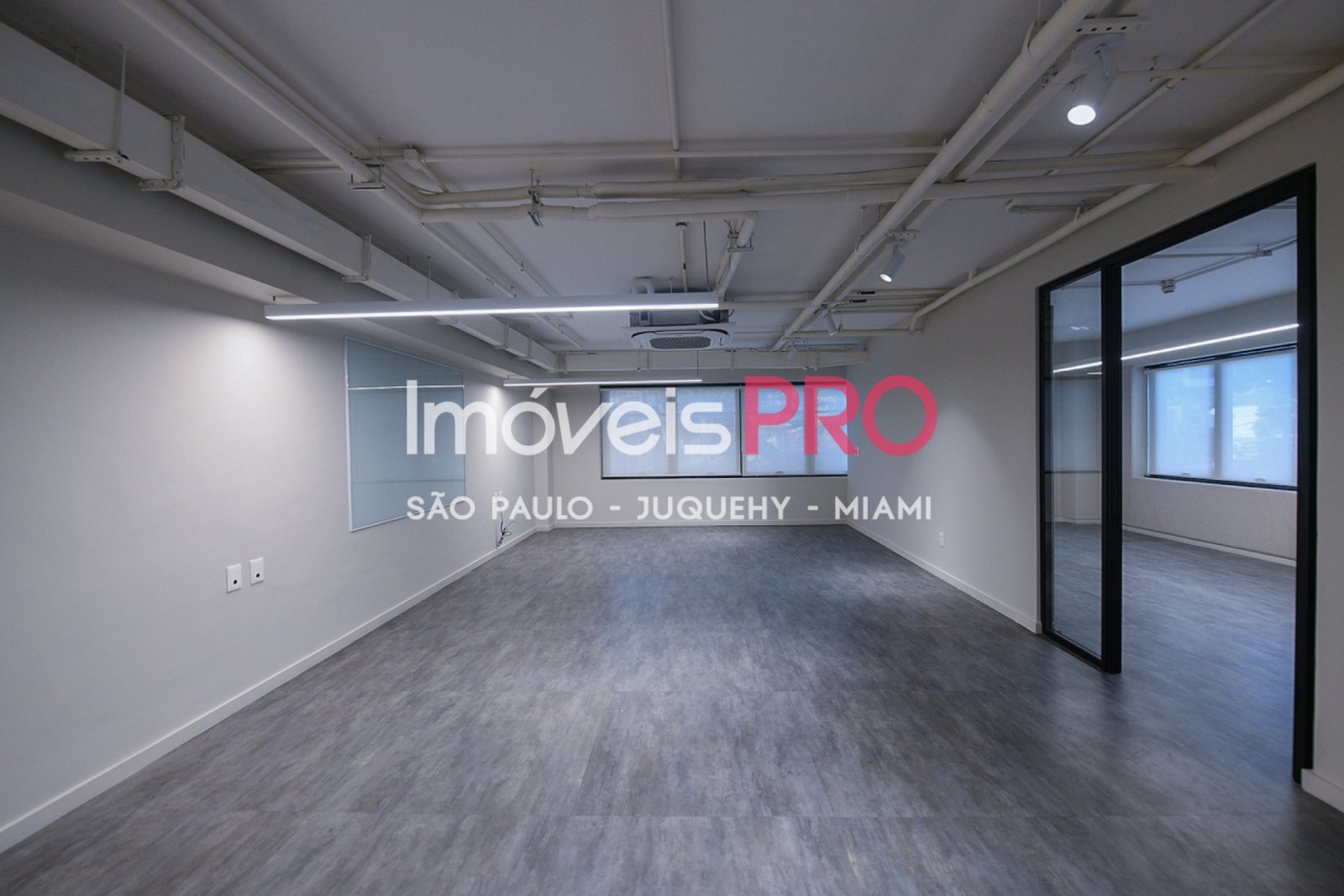 Foto :: https://assets.imoveispro.com.br/thumb/IP37047/predio-aluguel-itaim-bibi_IP37047_11_1920x1080.jpg?