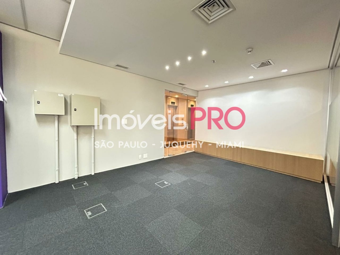 Foto :: https://assets.imoveispro.com.br/thumb/IP37061/conj-comercial-aluguel-vila-olimpia_IP37061_17_1920x1080.jpg?