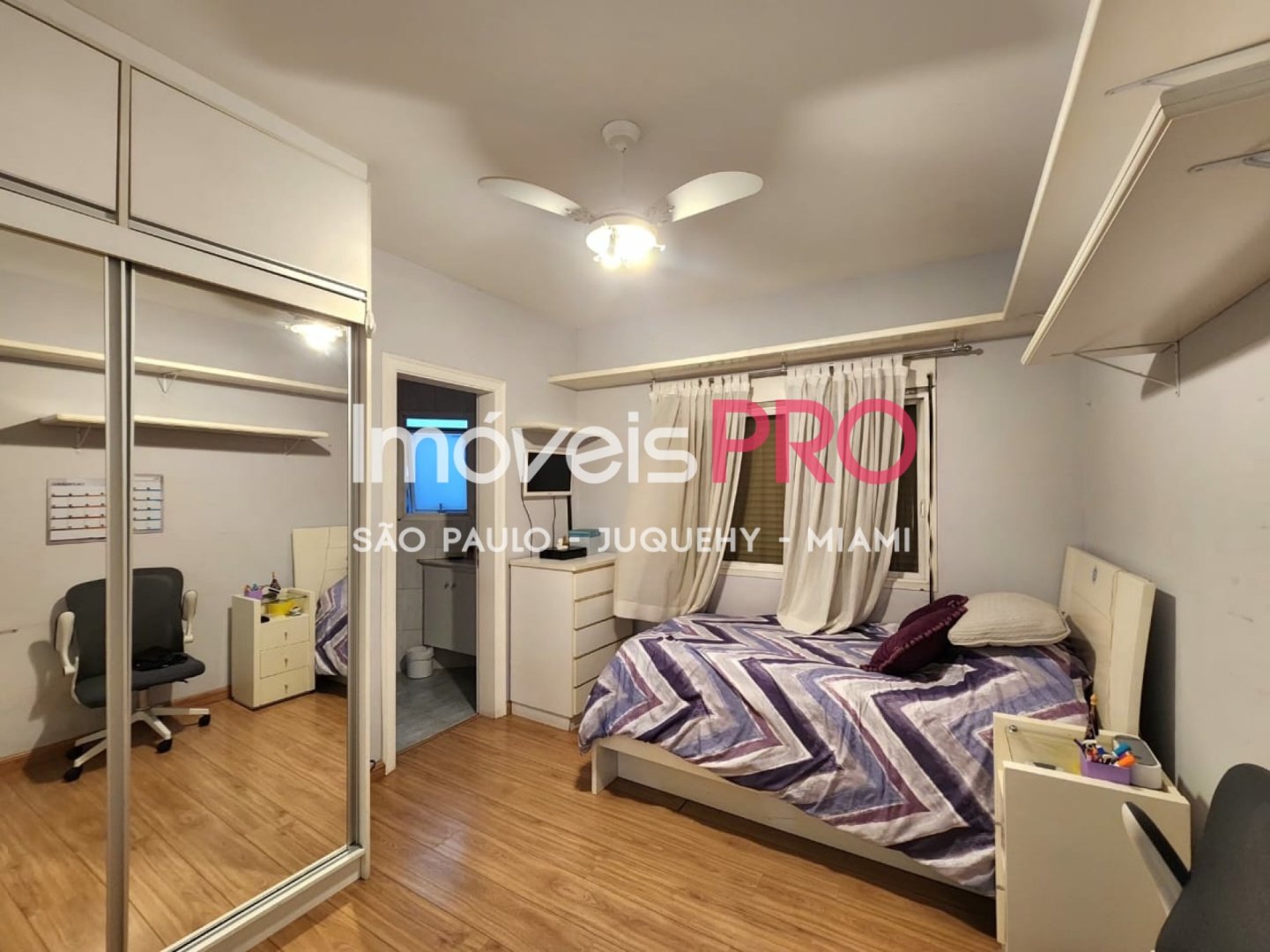 Foto :: https://assets.imoveispro.com.br/thumb/IP37077/apartamento-venda-real-parque_IP37077_23_1920x1080.jpg?