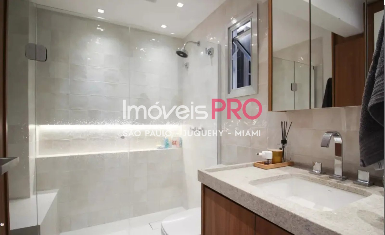 Foto :: https://assets.imoveispro.com.br/thumb/IP37085/apartamento-venda-vila-olimpia_IP37085_17_1920x1080.jpg?