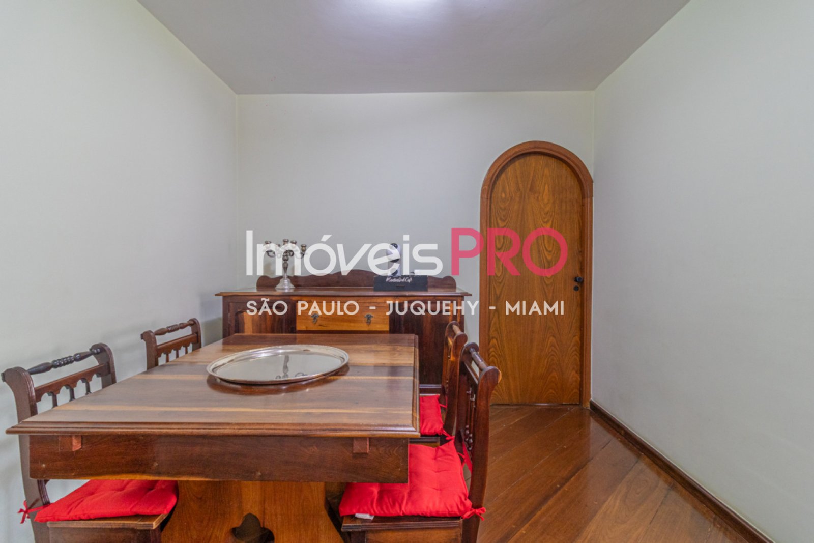 Foto :: https://assets.imoveispro.com.br/thumb/IP37086/apartamento-venda-brooklin_IP37086_11_1920x1080.jpg?