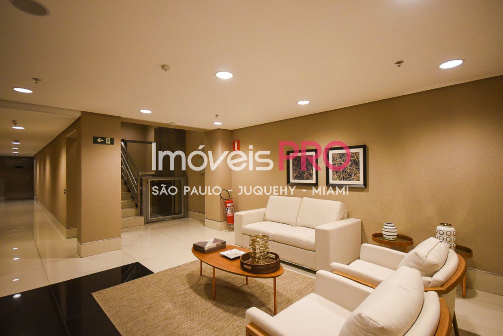 Foto :: https://assets.imoveispro.com.br/thumb/IP37089/conj-comercial-aluguel-chacara-santo-antonio-zona-sul_IP37089_23_1920x1080.jpg?