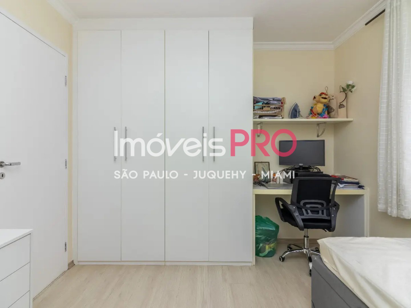 Foto :: https://assets.imoveispro.com.br/thumb/IP37094/apartamento-venda-saude_IP37094_23_1920x1080.jpg?