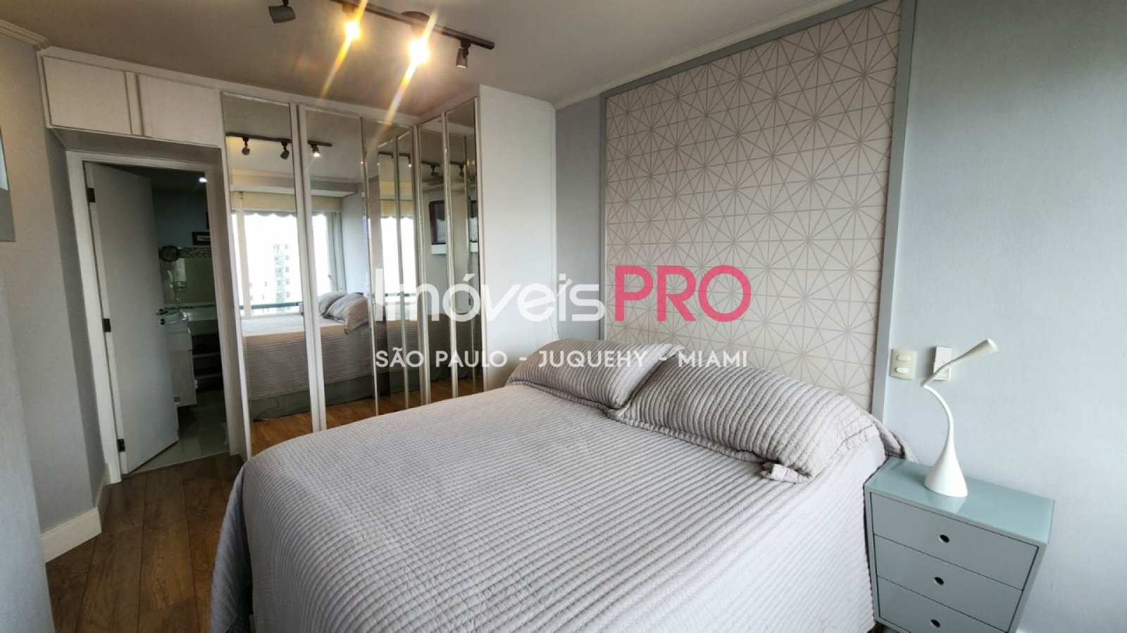 Foto :: https://assets.imoveispro.com.br/thumb/IP37097/cobertura-venda-jardim-marajoara_IP37097_35_1920x1080.jpg?