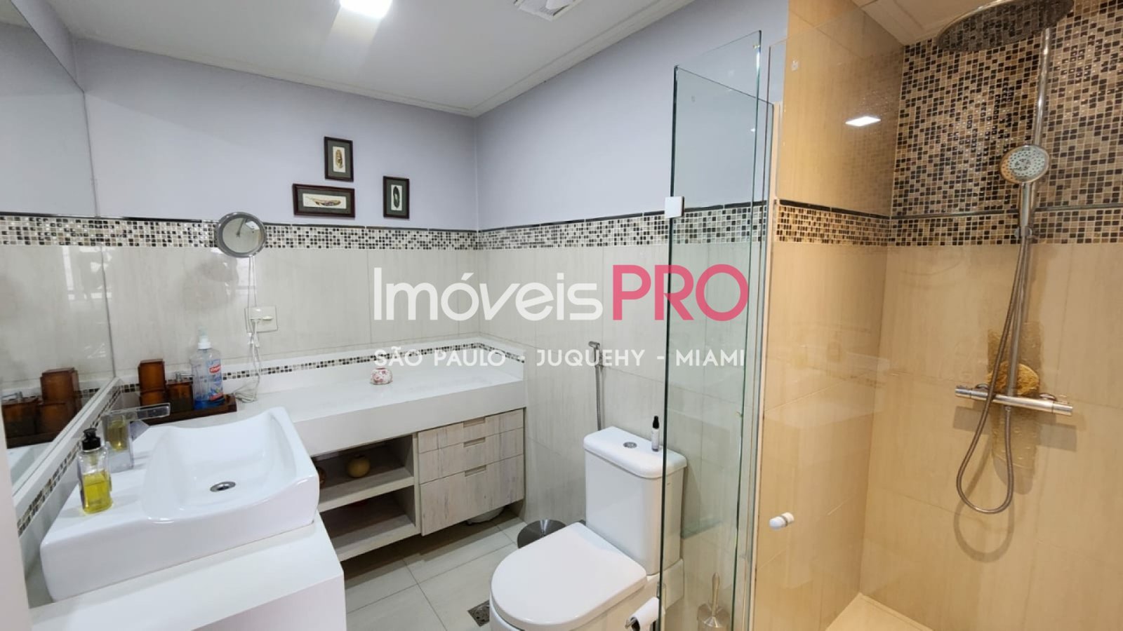 Foto :: IP37097