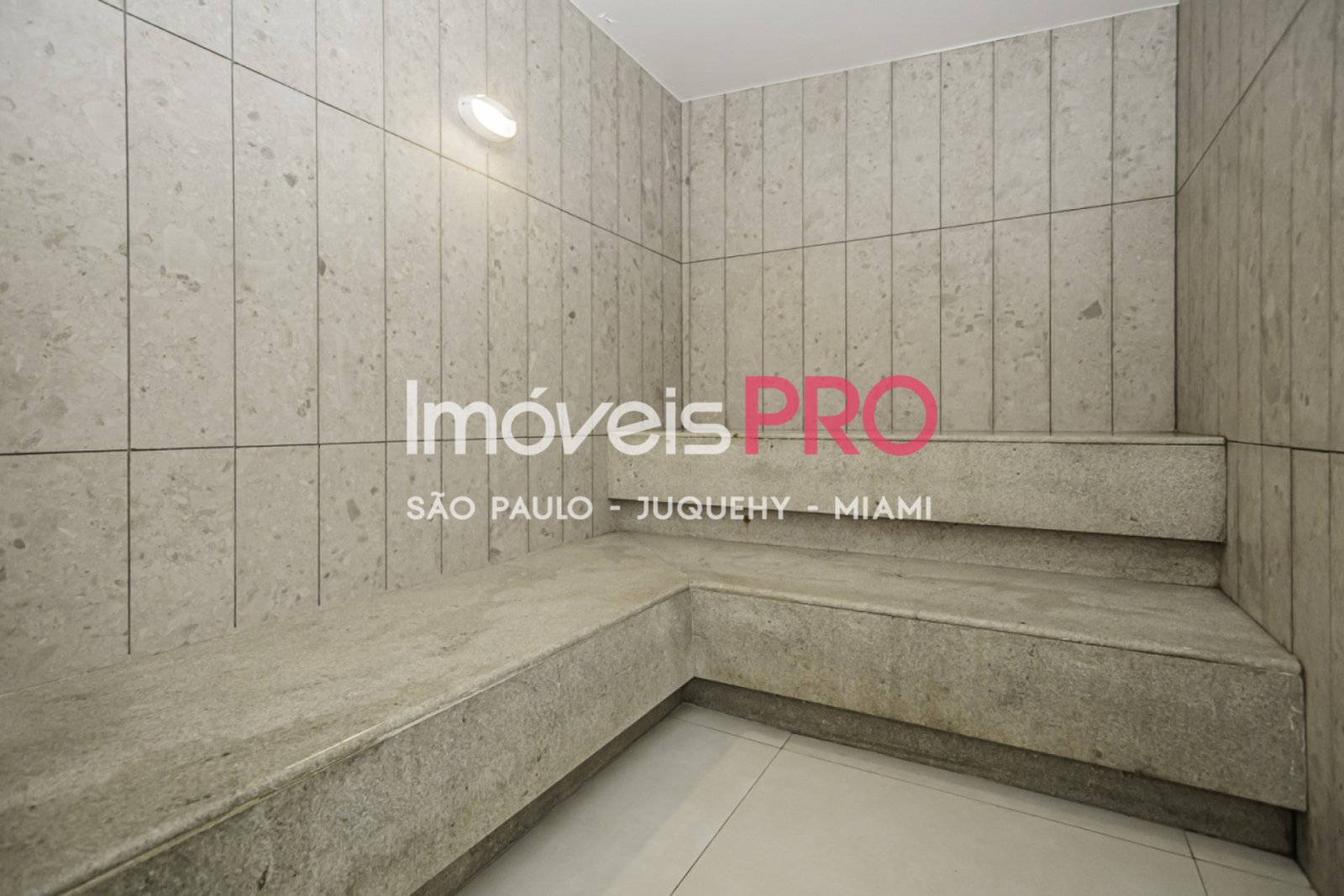 Foto :: https://assets.imoveispro.com.br/thumb/IP37108/apartamento-venda-campo-belo_IP37108_29_1920x1080.jpg?