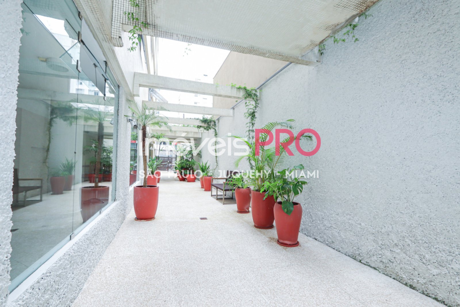 Foto :: https://assets.imoveispro.com.br/thumb/IP37115/apartamento-venda-jardim-paulista_IP37115_35_1920x1080.jpg?