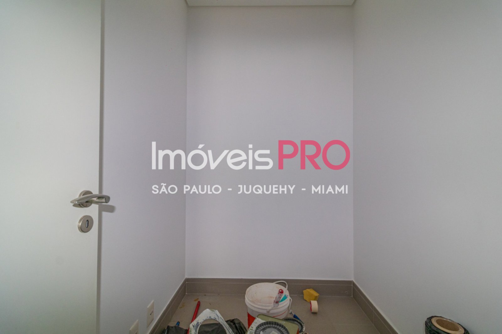 Foto :: https://assets.imoveispro.com.br/thumb/IP37120/apartamento-venda-jardins_IP37120_41_1920x1080.jpg?