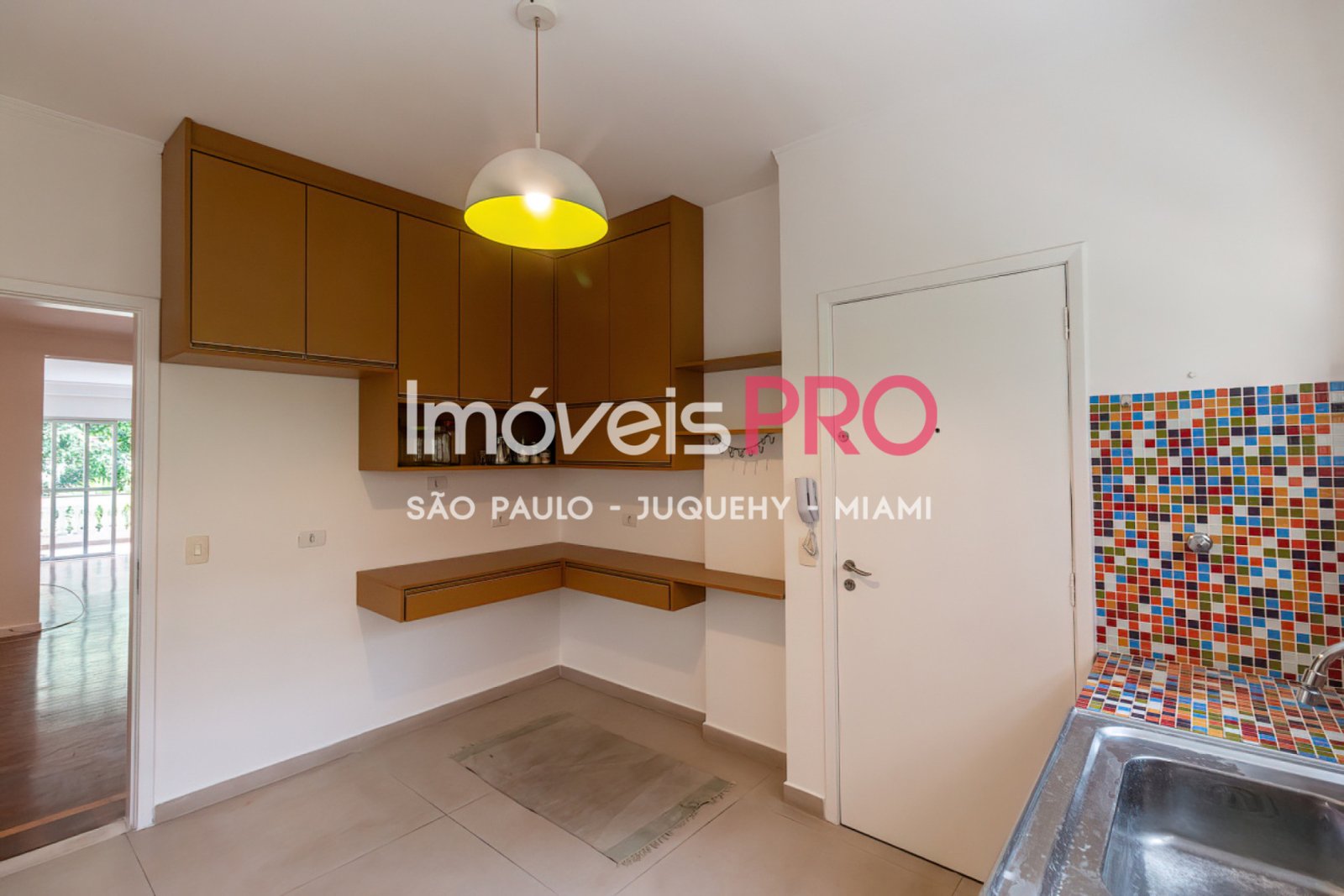 Foto :: https://assets.imoveispro.com.br/thumb/IP37131/apartamento-aluguel-itaim-bibi_IP37131_11_1920x1080.jpg?