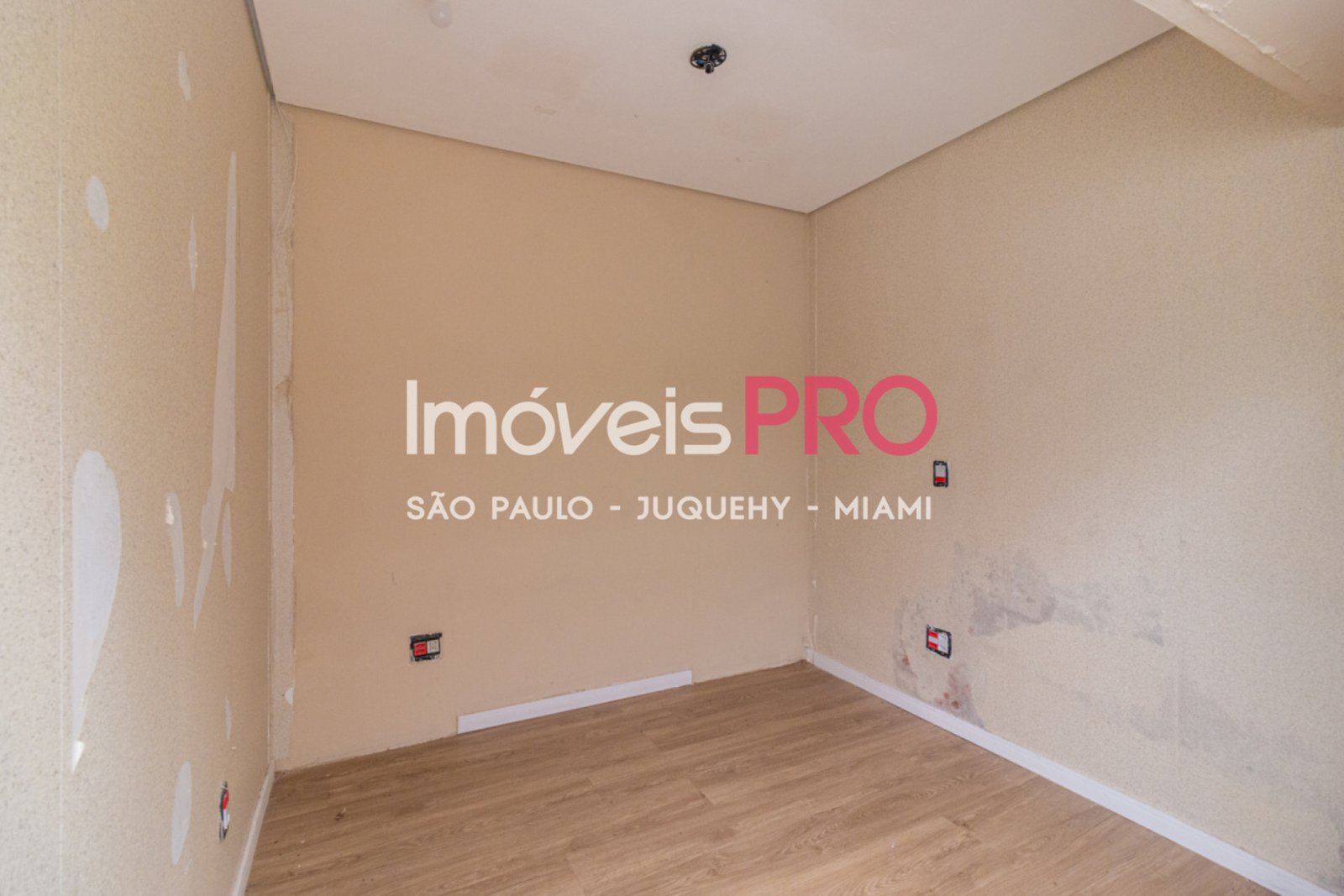 Foto :: https://assets.imoveispro.com.br/thumb/IP37158/comercial-aluguel-moema_IP37158_17_1920x1080.jpg?