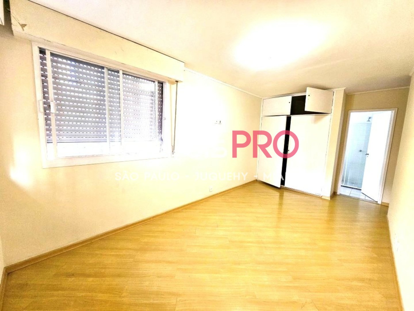 Foto :: https://assets.imoveispro.com.br/thumb/IP37161/apartamento-aluguel-itaim-bibi_IP37161_11_1920x1080.jpg?