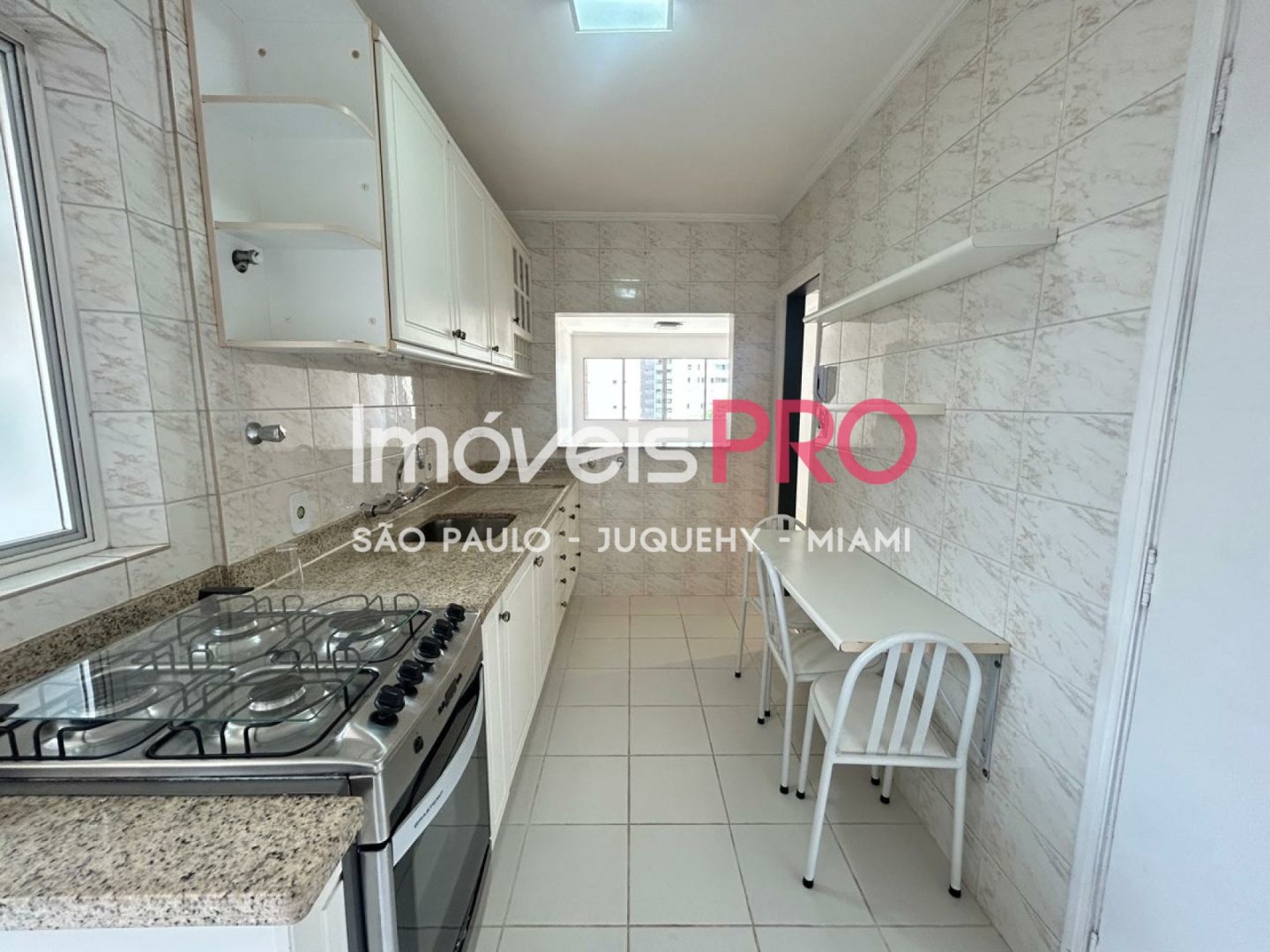 Foto :: IP37191