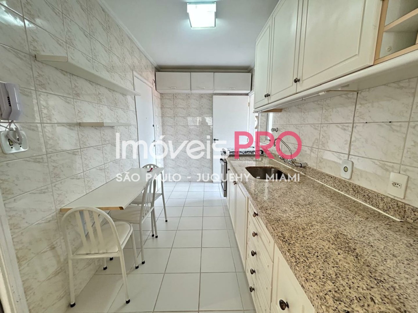 Foto :: IP37191