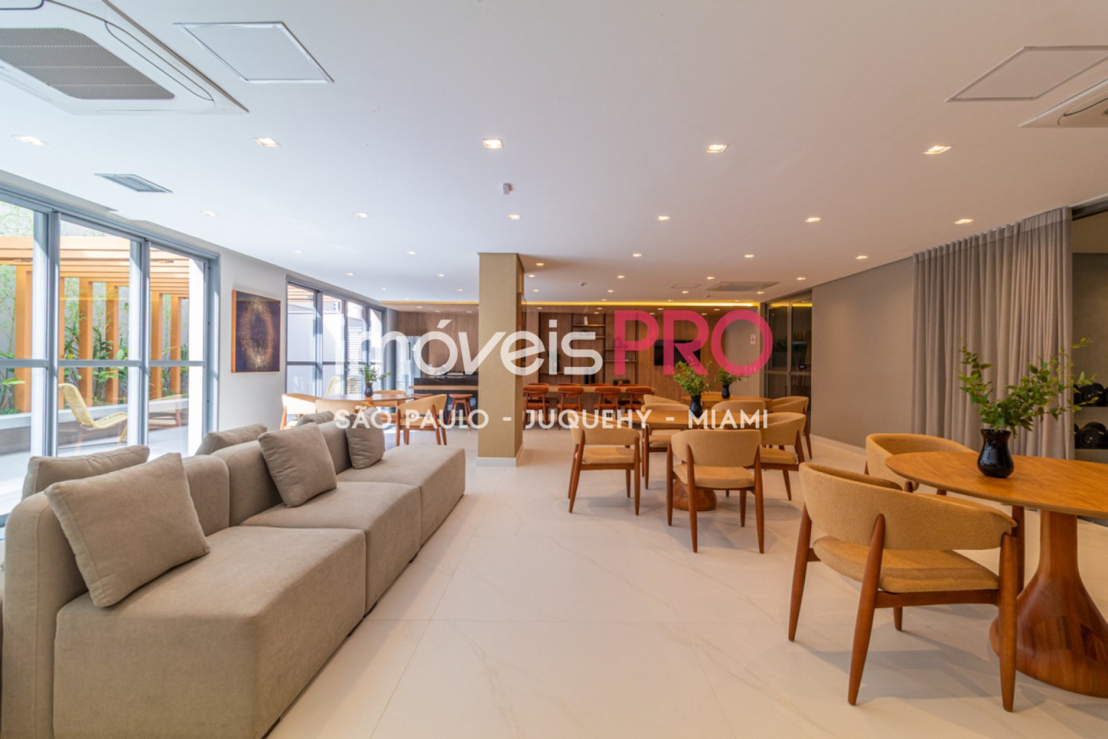 Foto :: https://assets.imoveispro.com.br/thumb/IP37209/apartamento-venda-brooklin-paulista_IP37209_17_1920x1080.jpg?