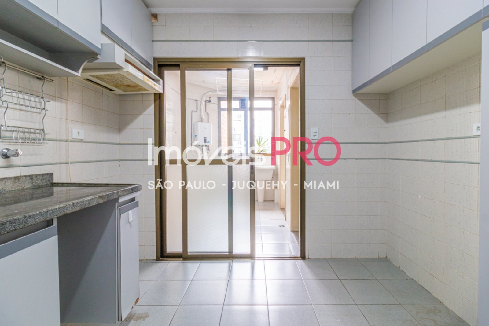 Foto :: https://assets.imoveispro.com.br/thumb/IP37216/apartamento-aluguel-vila-clementino_IP37216_35_1920x1080.jpg?