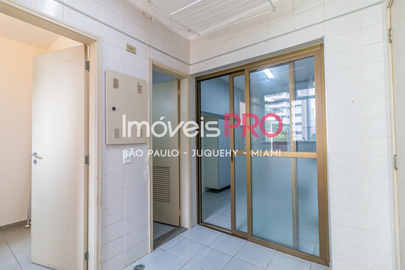 Foto :: https://assets.imoveispro.com.br/thumb/IP37216/apartamento-aluguel-vila-clementino_IP37216_41_1920x1080.jpg?