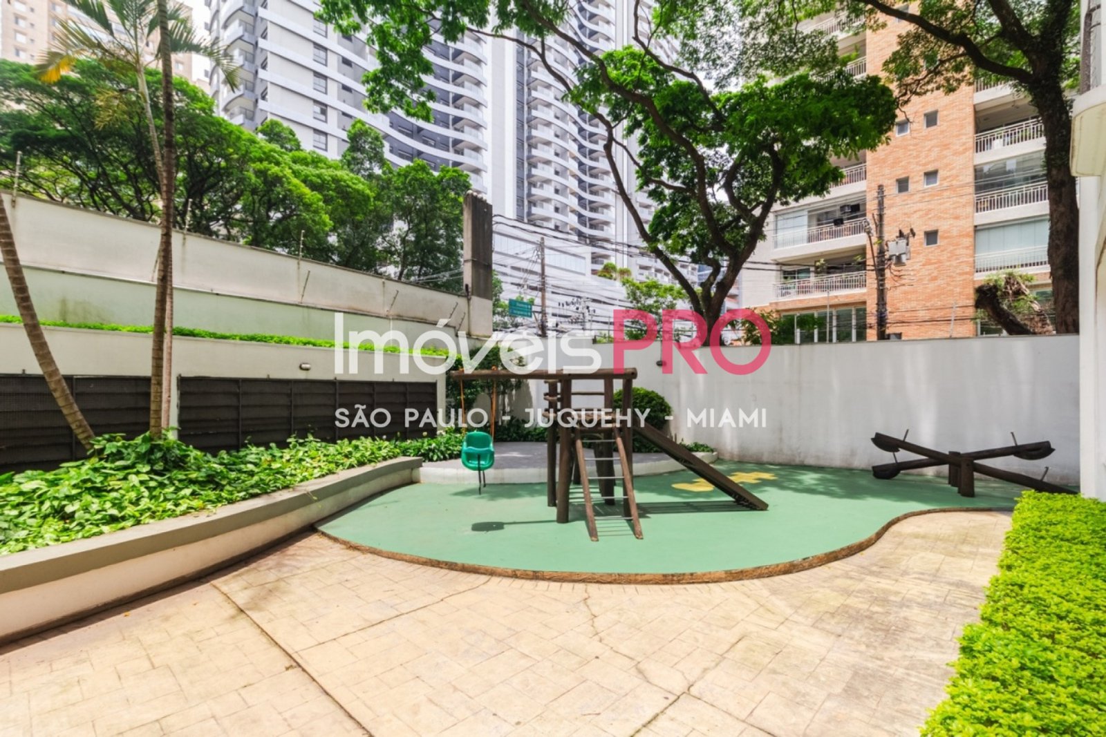 Foto :: https://assets.imoveispro.com.br/thumb/IP37222/apartamento-venda-brooklin_IP37222_23_1920x1080.jpg?