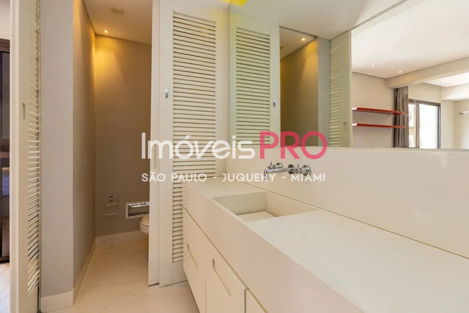 Foto :: https://assets.imoveispro.com.br/thumb/IP37223/cobertura-duplex-venda-itaim-bibi_IP37223_17_1920x1080.jpg?