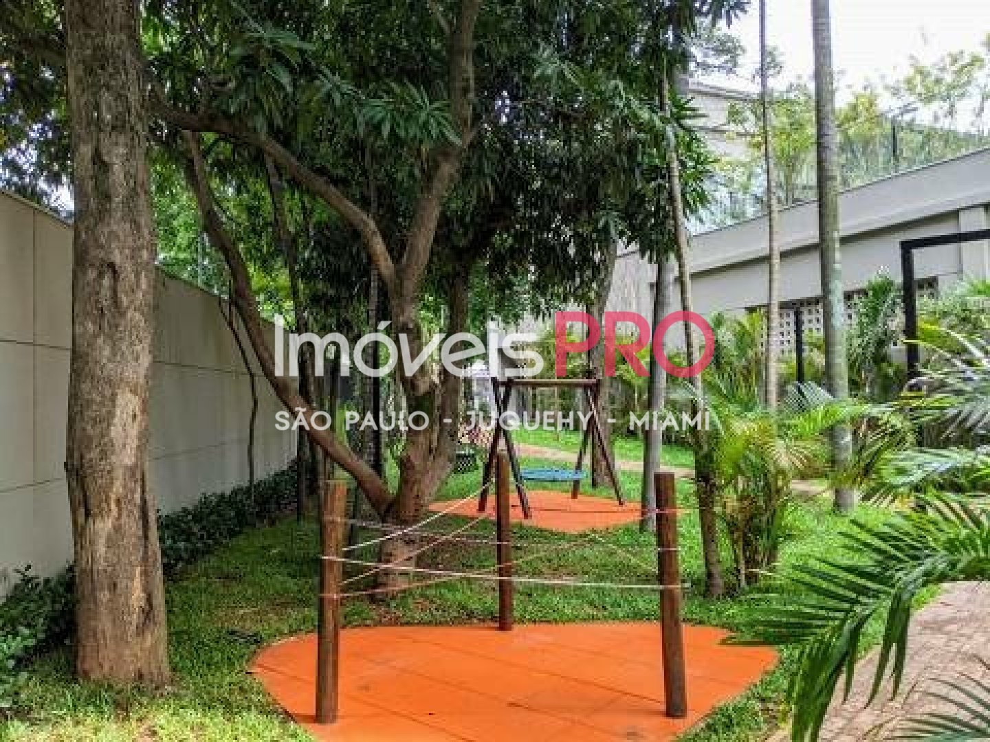 Foto :: https://assets.imoveispro.com.br/thumb/IP37229/apartamento-venda-chacara-santo-antonio-zona-sul_IP37229_17_1920x1080.jpg?