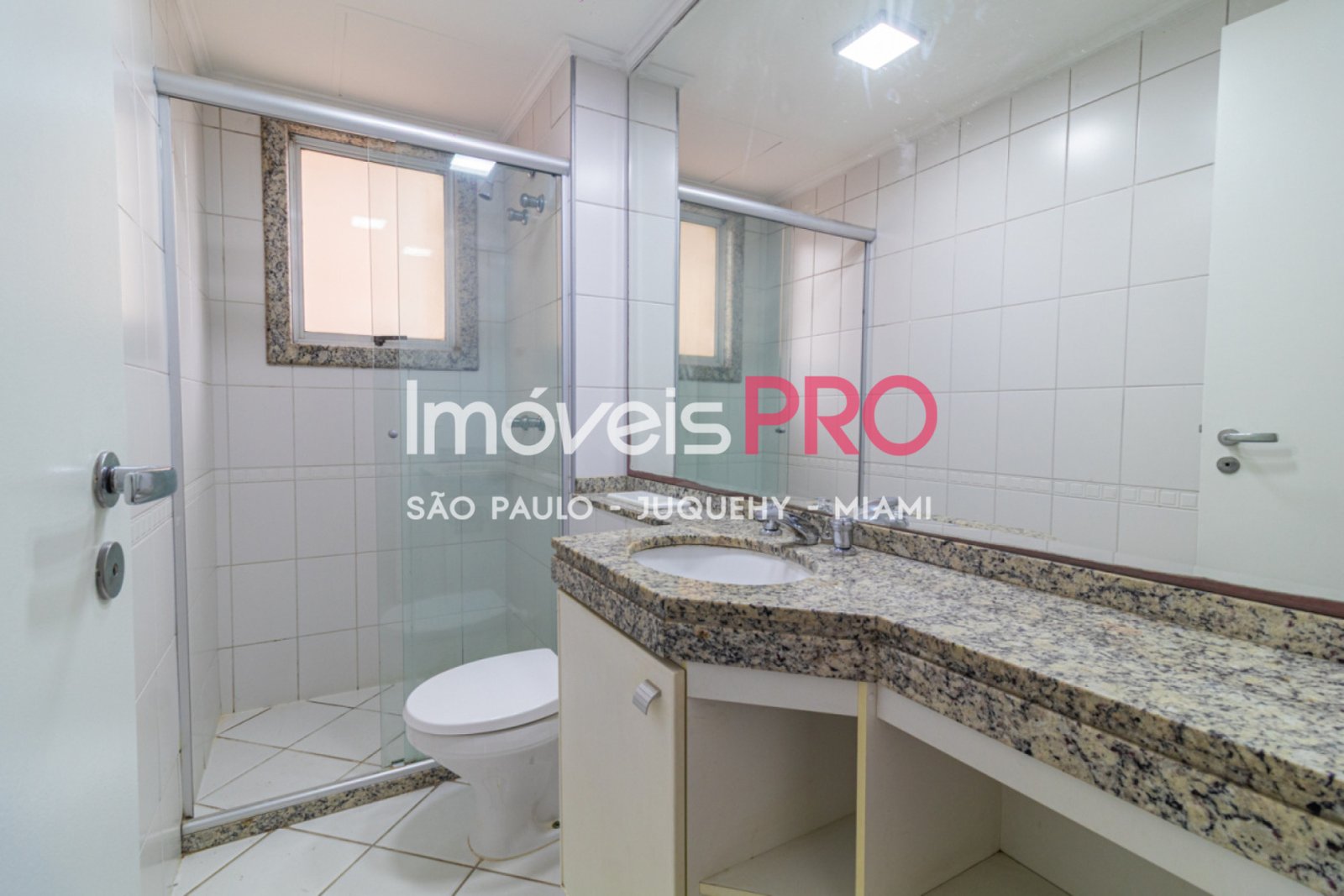 Foto :: https://assets.imoveispro.com.br/thumb/IP37239/apartamento-venda-brooklin_IP37239_17_1920x1080.jpg?