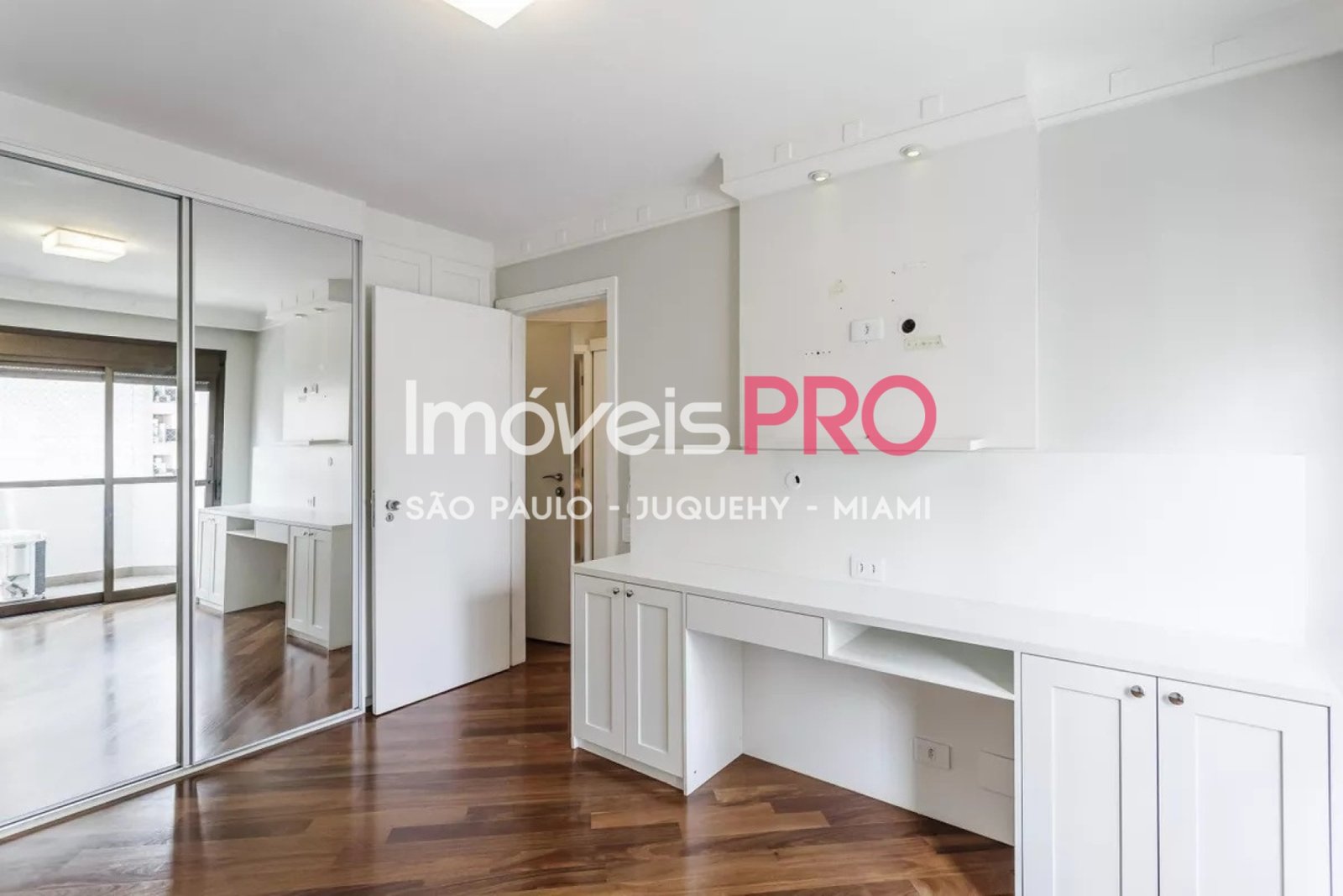 Apartamento para Vender, Moema Pássaros | Cód: IP37253 — 