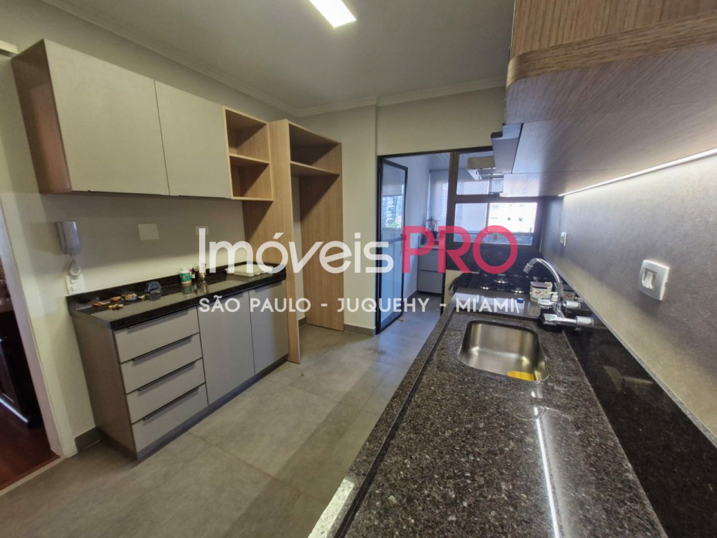 Foto :: https://assets.imoveispro.com.br/thumb/IP37255/apartamento-aluguel-moema_IP37255_11_1920x1080.jpg?