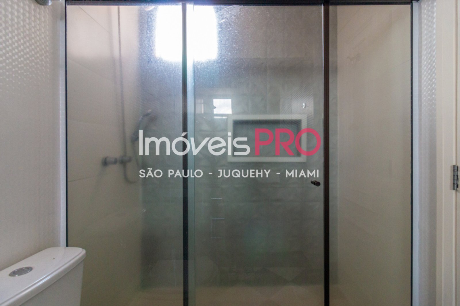 Foto :: https://assets.imoveispro.com.br/thumb/IP37258/apartamento-venda-campo-belo_IP37258_35_1920x1080.jpg?