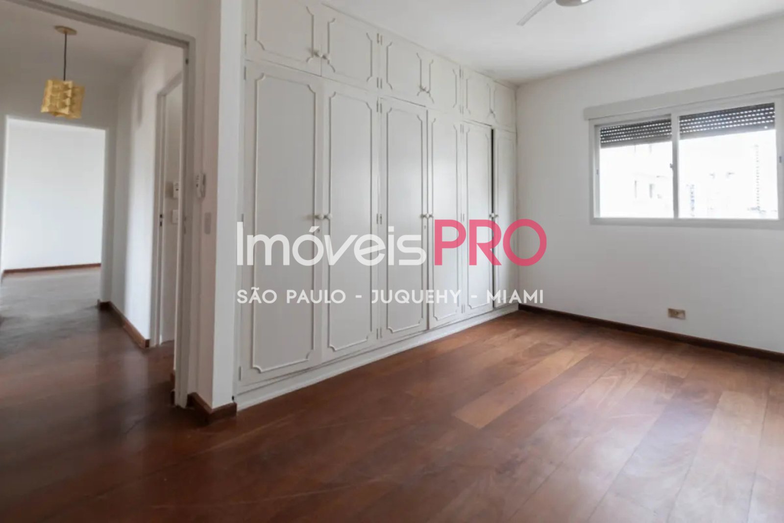 Foto :: https://assets.imoveispro.com.br/thumb/IP37274/apartamento-venda-pinheiros_IP37274_11_1920x1080.jpg?