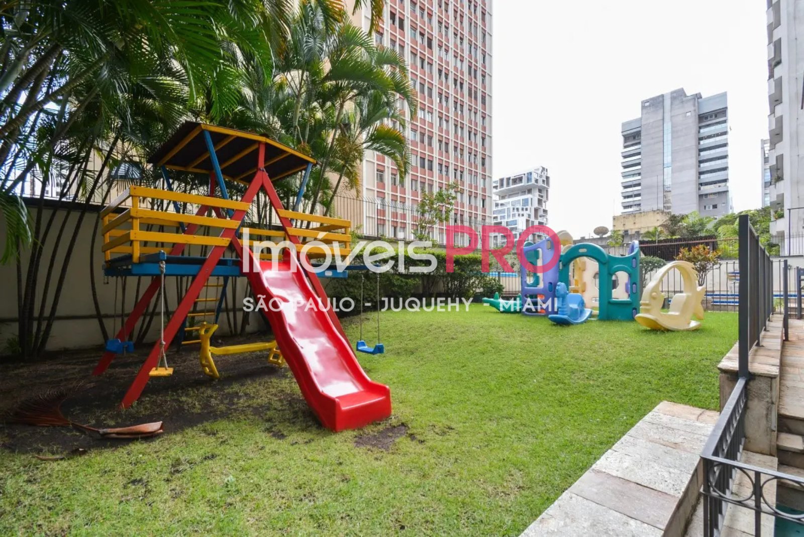 Foto :: https://assets.imoveispro.com.br/thumb/IP37274/apartamento-venda-pinheiros_IP37274_29_1920x1080.jpg?