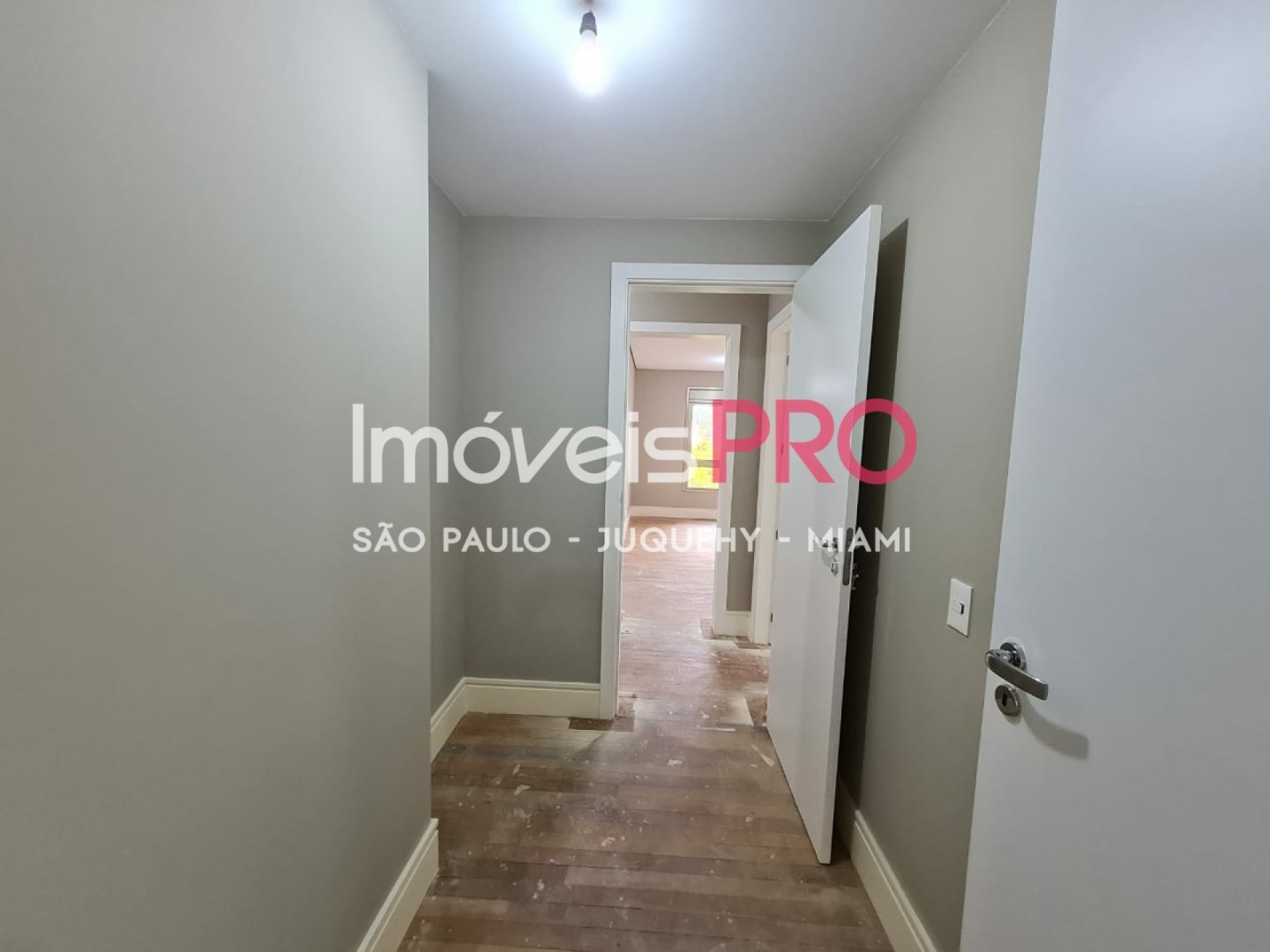 Foto :: https://assets.imoveispro.com.br/thumb/IP37298/apartamento-venda-higienopolis_IP37298_29_1920x1080.jpg?