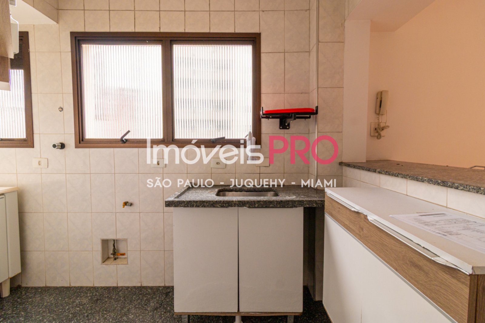 Foto :: https://assets.imoveispro.com.br/thumb/IP37305/apartamento-venda-brooklin_IP37305_17_1920x1080.jpg?