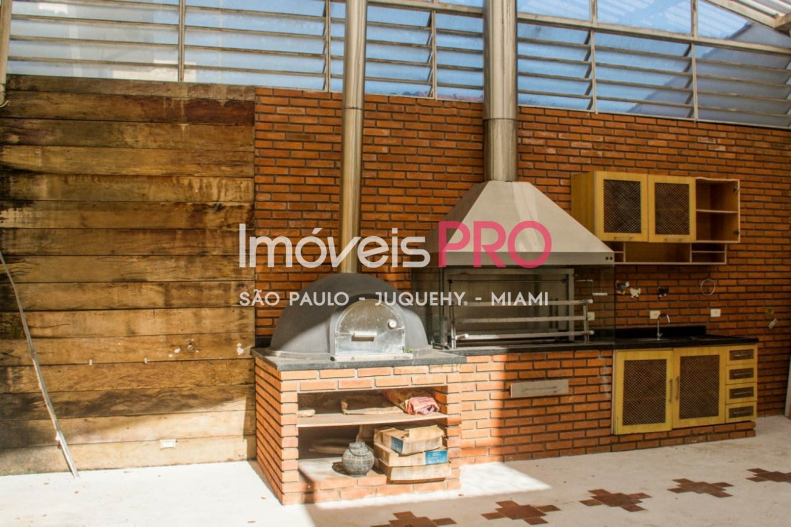 Foto :: https://assets.imoveispro.com.br/thumb/IP37310/casa-venda-jardim-paulista_IP37310_11_1920x1080.jpg?