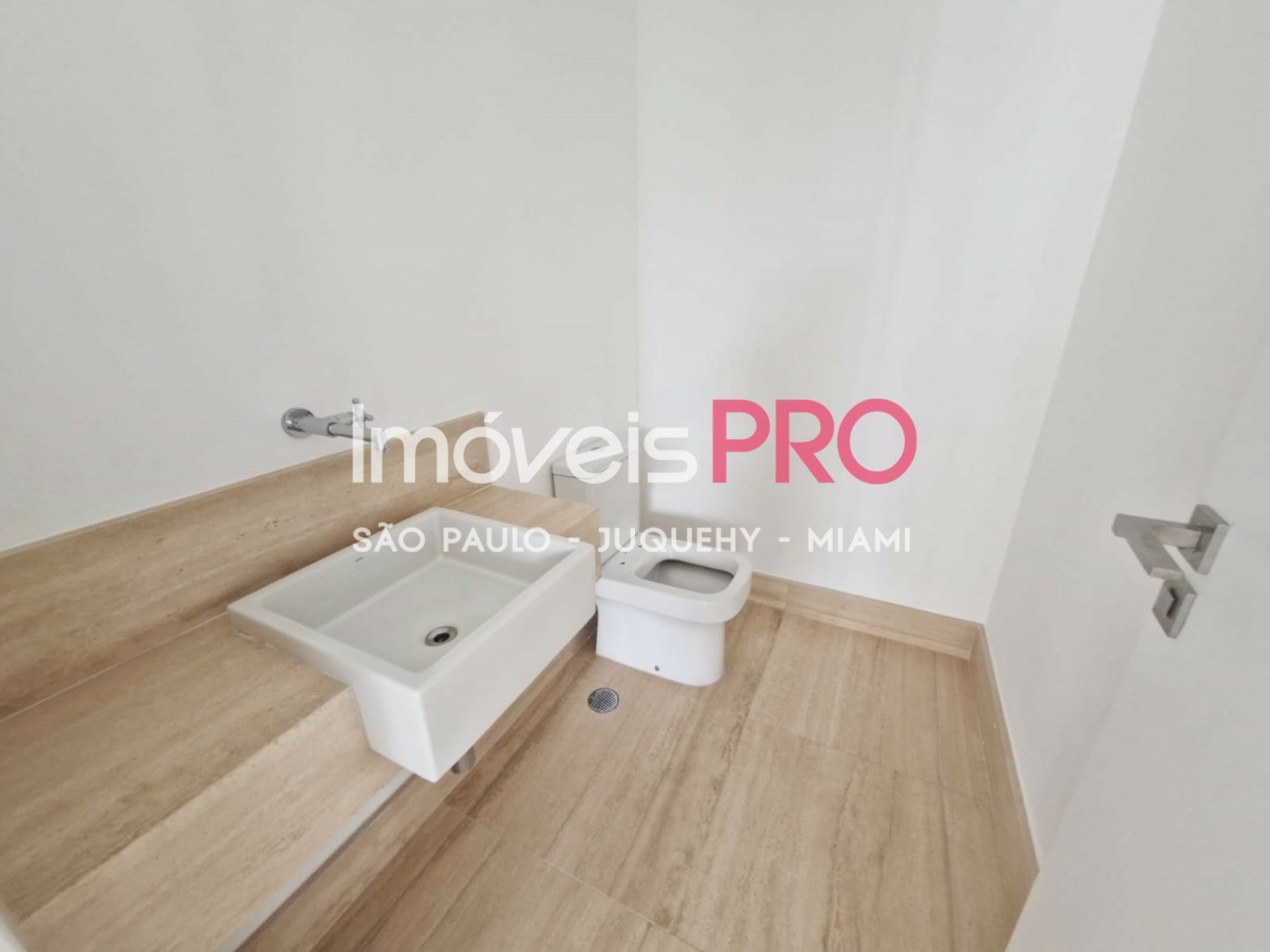 Foto :: https://assets.imoveispro.com.br/thumb/IP37345/apartamento-venda-itaim-bibi_IP37345_11_1920x1080.jpg?