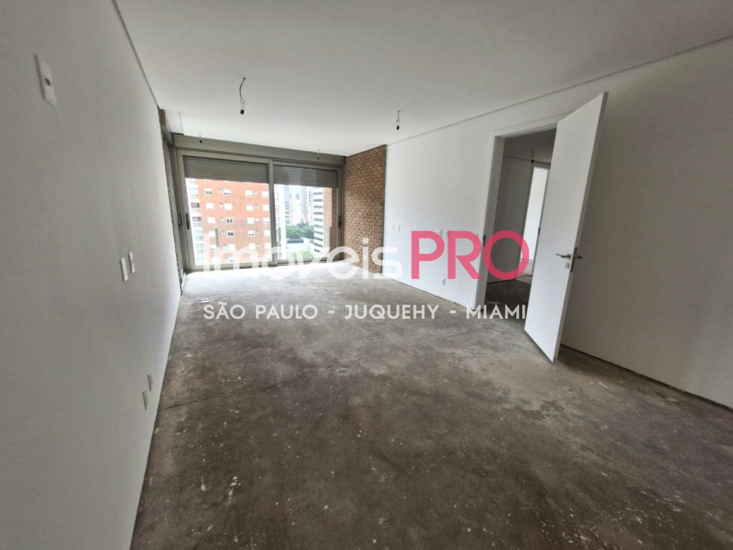 Foto :: https://assets.imoveispro.com.br/thumb/IP37345/apartamento-venda-itaim-bibi_IP37345_17_1920x1080.jpg?