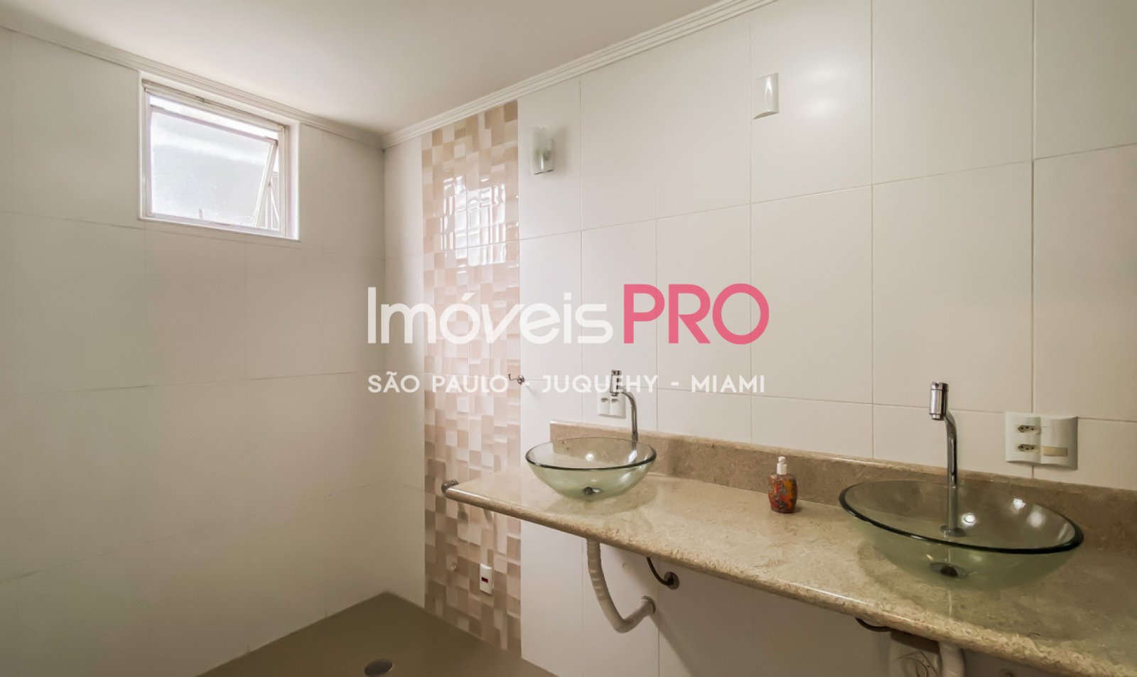 Foto :: https://assets.imoveispro.com.br/thumb/IP37364/apartamento-venda-paraiso_IP37364_11_1920x1080.jpg?