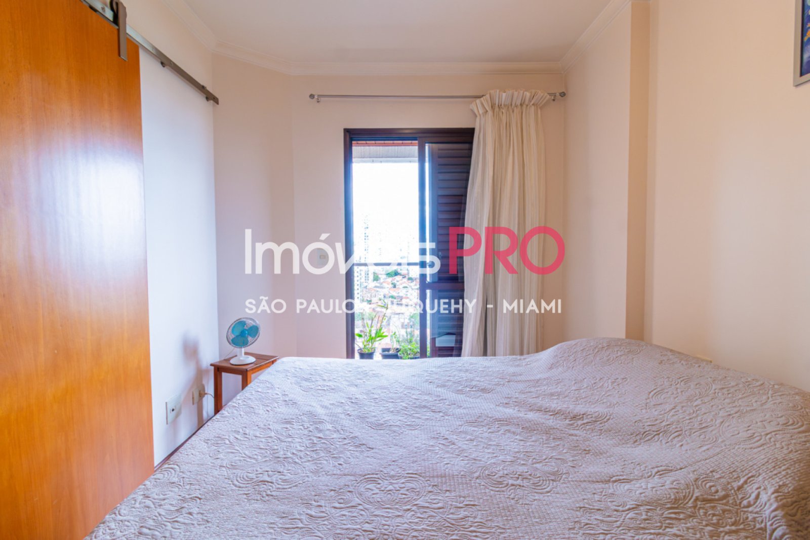 Foto :: https://assets.imoveispro.com.br/thumb/IP37391/apartamento-venda-vila-mariana_IP37391_11_1920x1080.jpg?