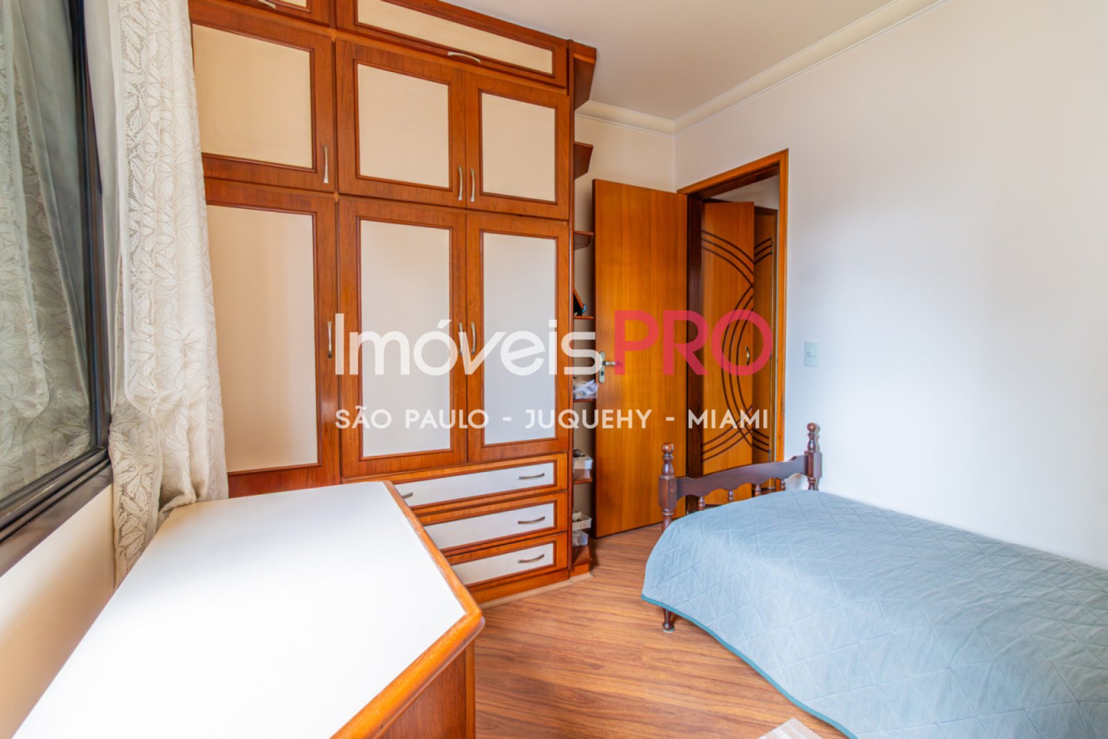 Foto :: https://assets.imoveispro.com.br/thumb/IP37391/apartamento-venda-vila-mariana_IP37391_23_1920x1080.jpg?