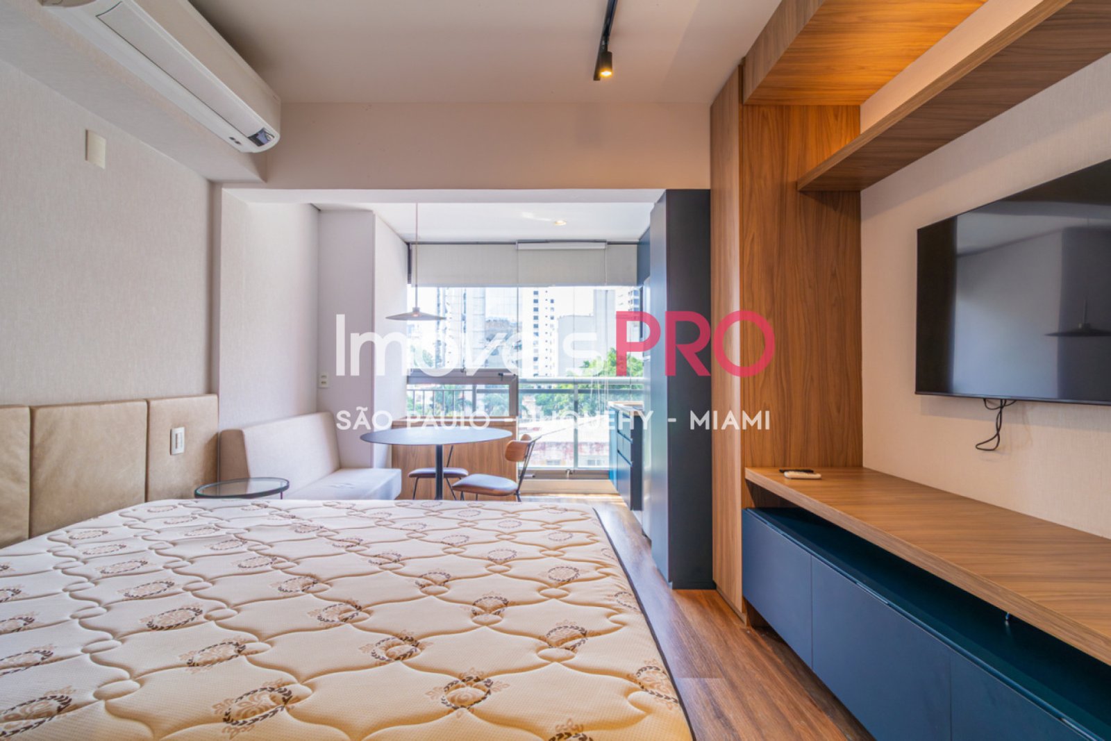 Foto :: https://assets.imoveispro.com.br/thumb/IP37392/apartamento-aluguel-pinheiros_IP37392_11_1920x1080.jpg?