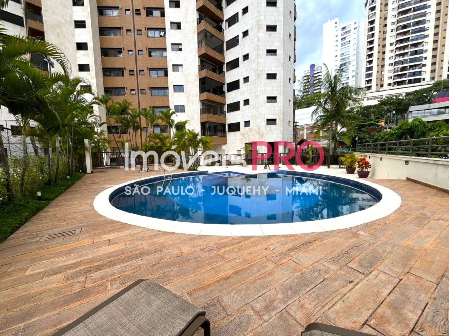 Foto :: https://assets.imoveispro.com.br/thumb/IP37394/apartamento-venda-morumbi_IP37394_35_1920x1080.jpg?