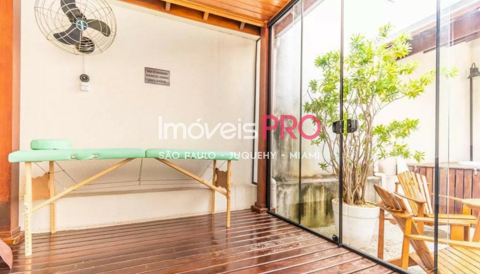 Foto :: https://assets.imoveispro.com.br/thumb/IP37403/apartamento-venda-pinheiros_IP37403_29_1920x1080.jpg?