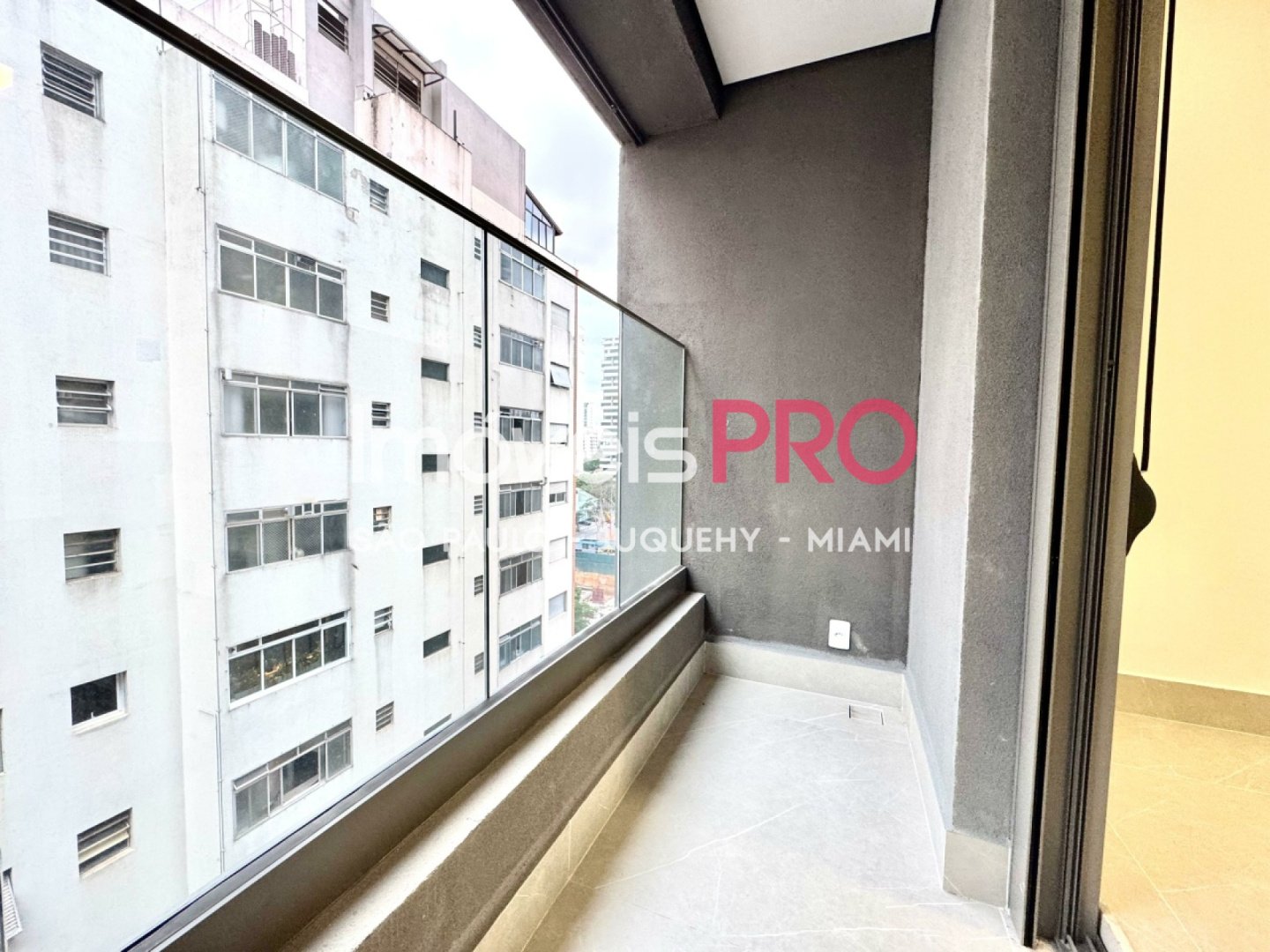 Foto :: https://assets.imoveispro.com.br/thumb/IP37436/apartamento-venda-moema_IP37436_11_1920x1080.jpg?