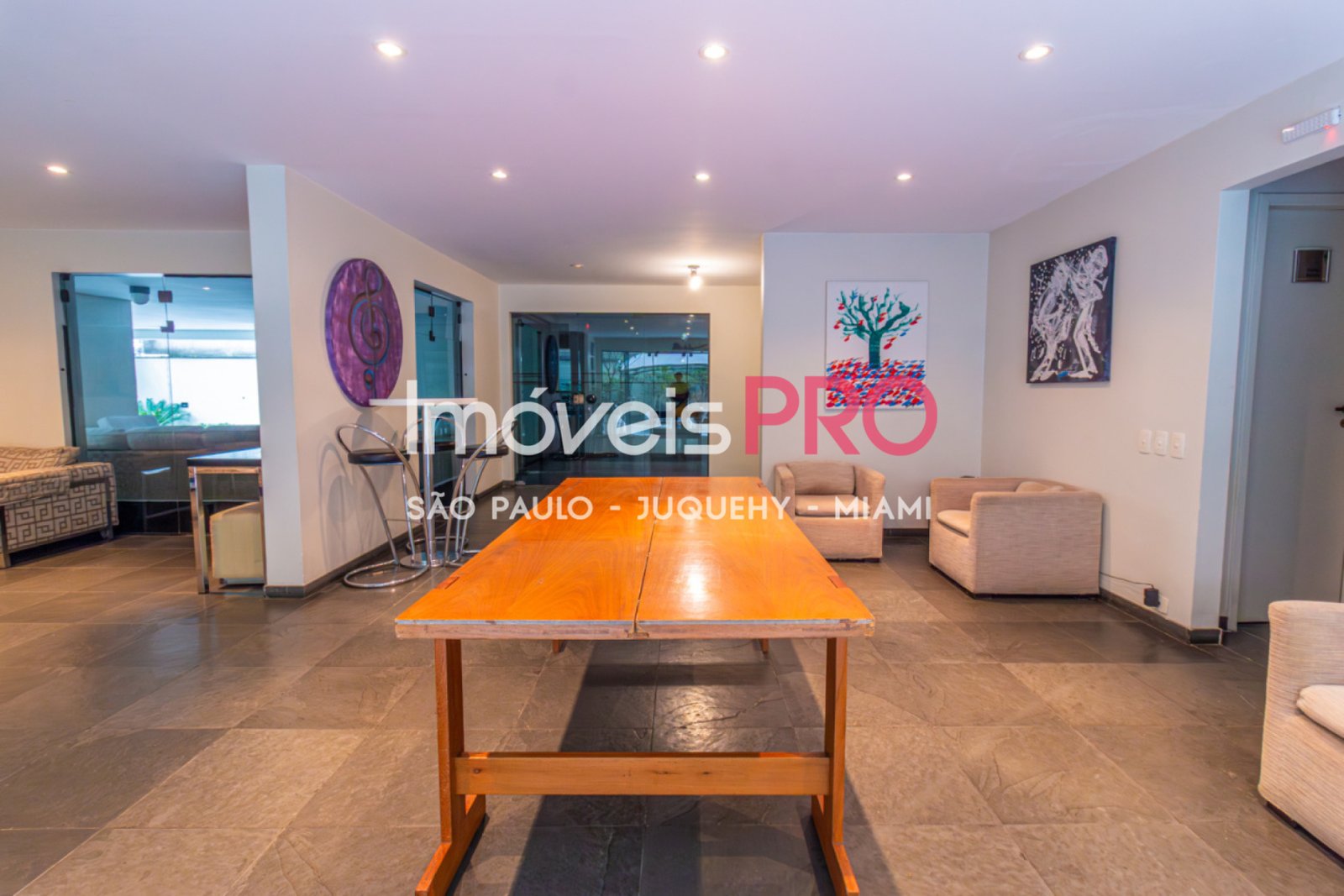 Foto :: https://assets.imoveispro.com.br/thumb/IP37448/apartamento-venda-itaim-bibi_IP37448_29_1920x1080.jpg?