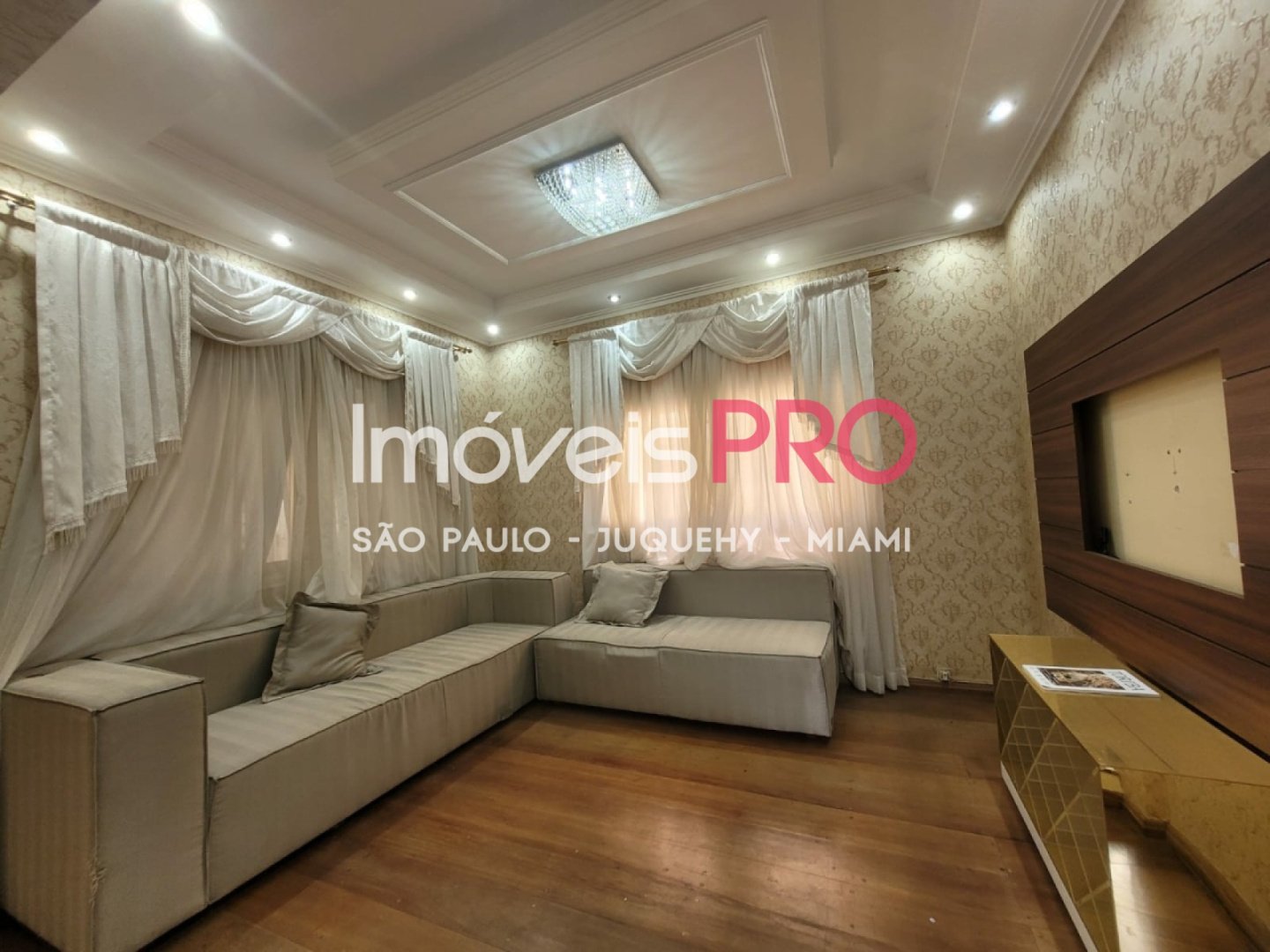 Foto :: https://assets.imoveispro.com.br/thumb/IP37452/sobrado-aluguel-vila-sonia_IP37452_29_1920x1080.jpg?